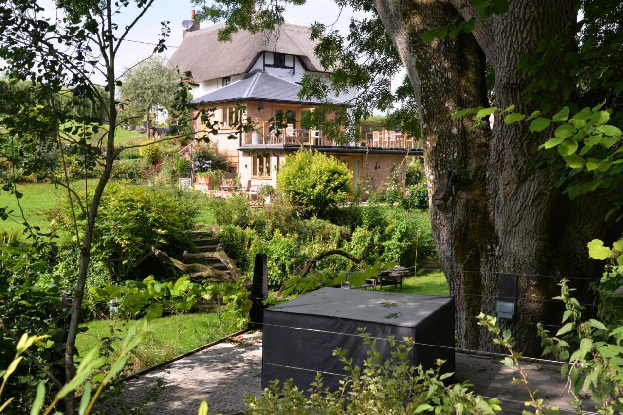 Thatchcombe B&B Уонтейдж Экстерьер фото