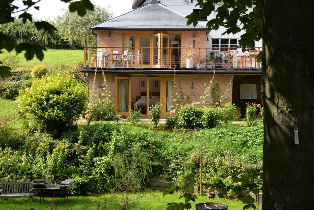 Thatchcombe B&B Уонтейдж Экстерьер фото