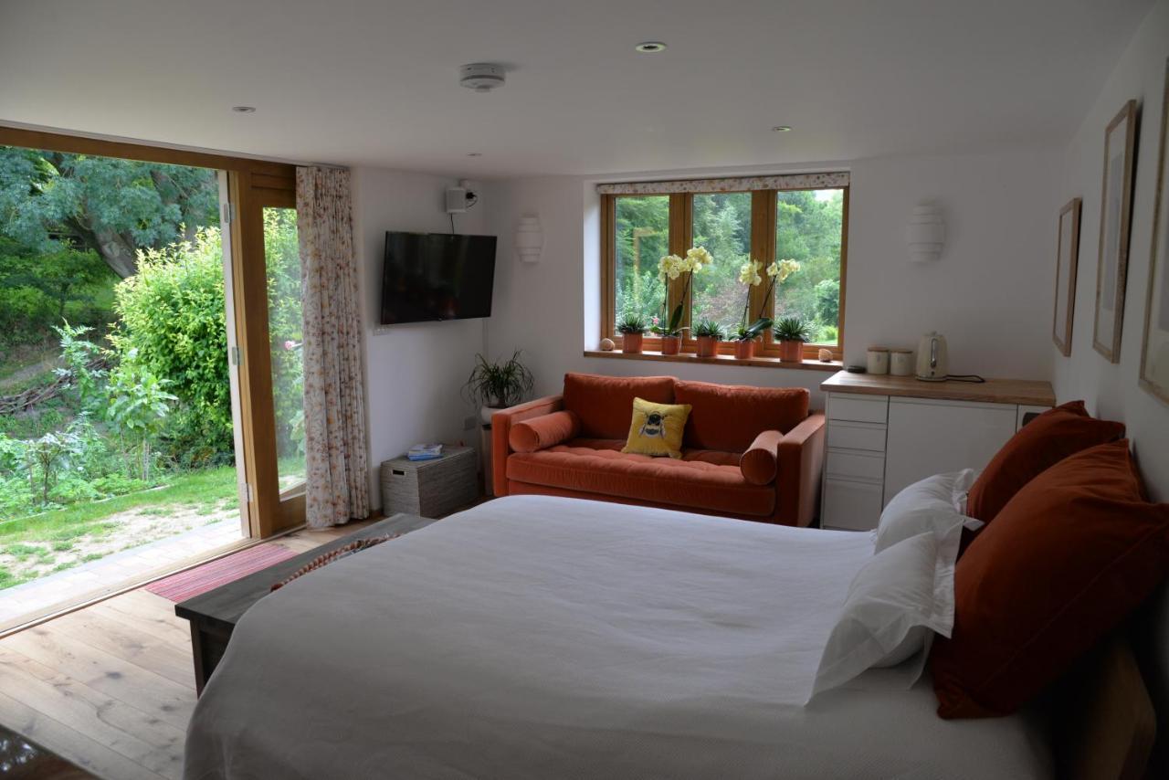Thatchcombe B&B Уонтейдж Экстерьер фото